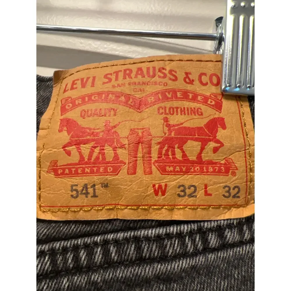 Levis levi’s 541